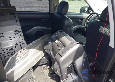 2009 Mitsubishi Outlander Se from USA, damaged, VIN JA4LT31W39Z014891